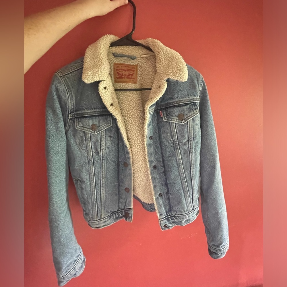 Levi blue jean fluffy inside jacket